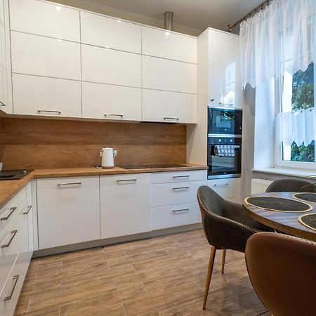 U Sysi Apartman Kudowa-Zdrój Kültér fotó