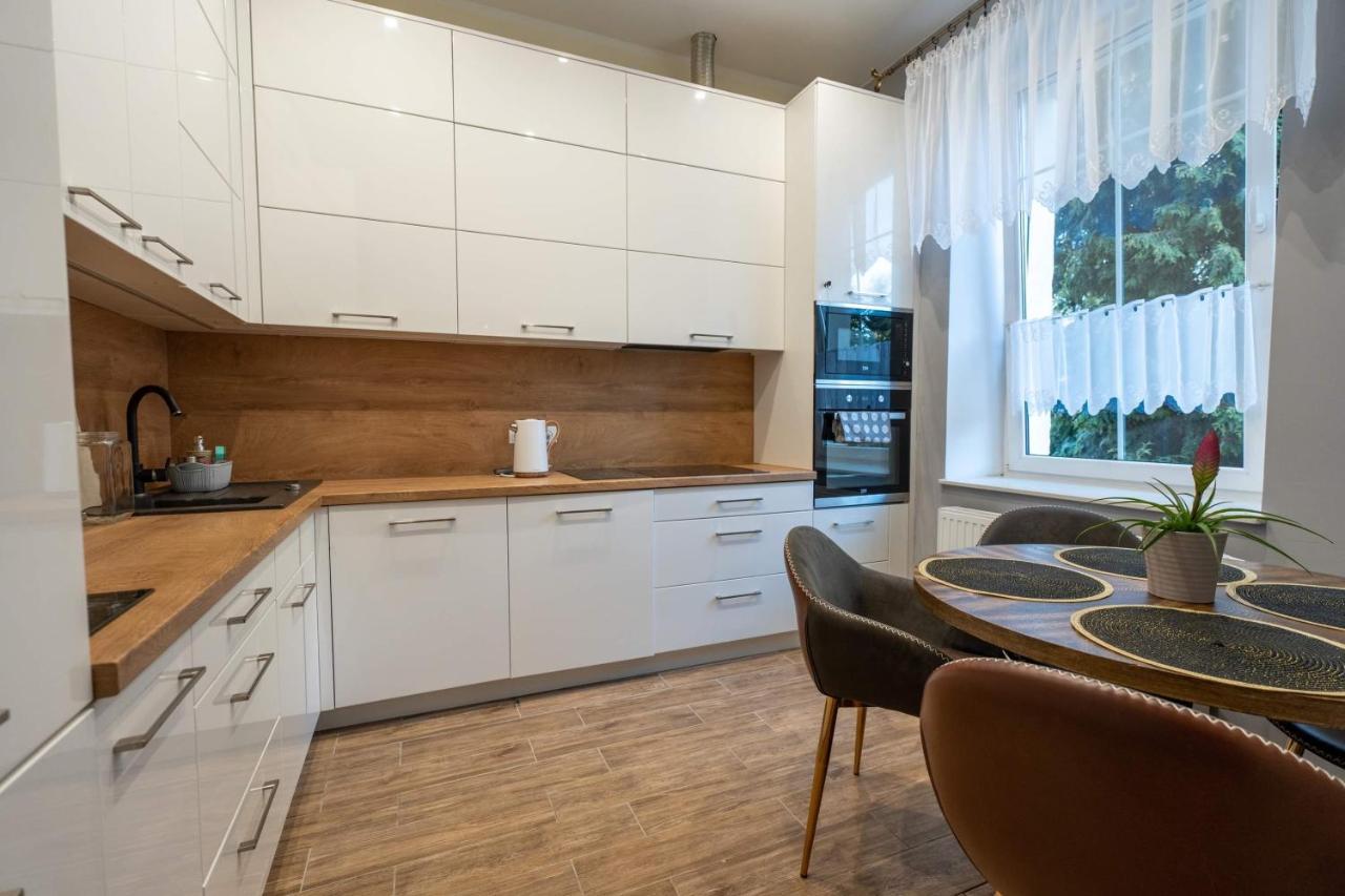U Sysi Apartman Kudowa-Zdrój Kültér fotó