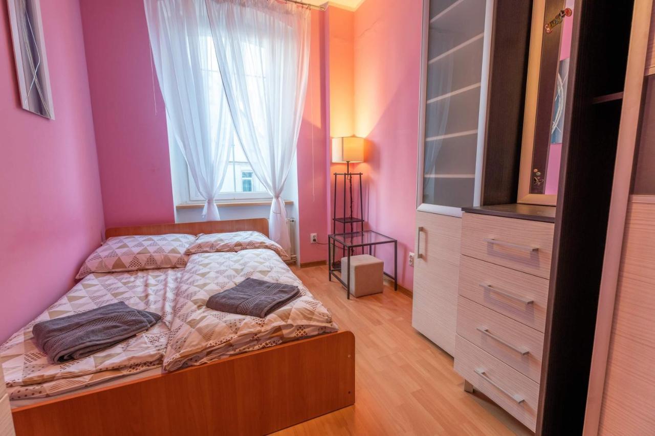 U Sysi Apartman Kudowa-Zdrój Kültér fotó